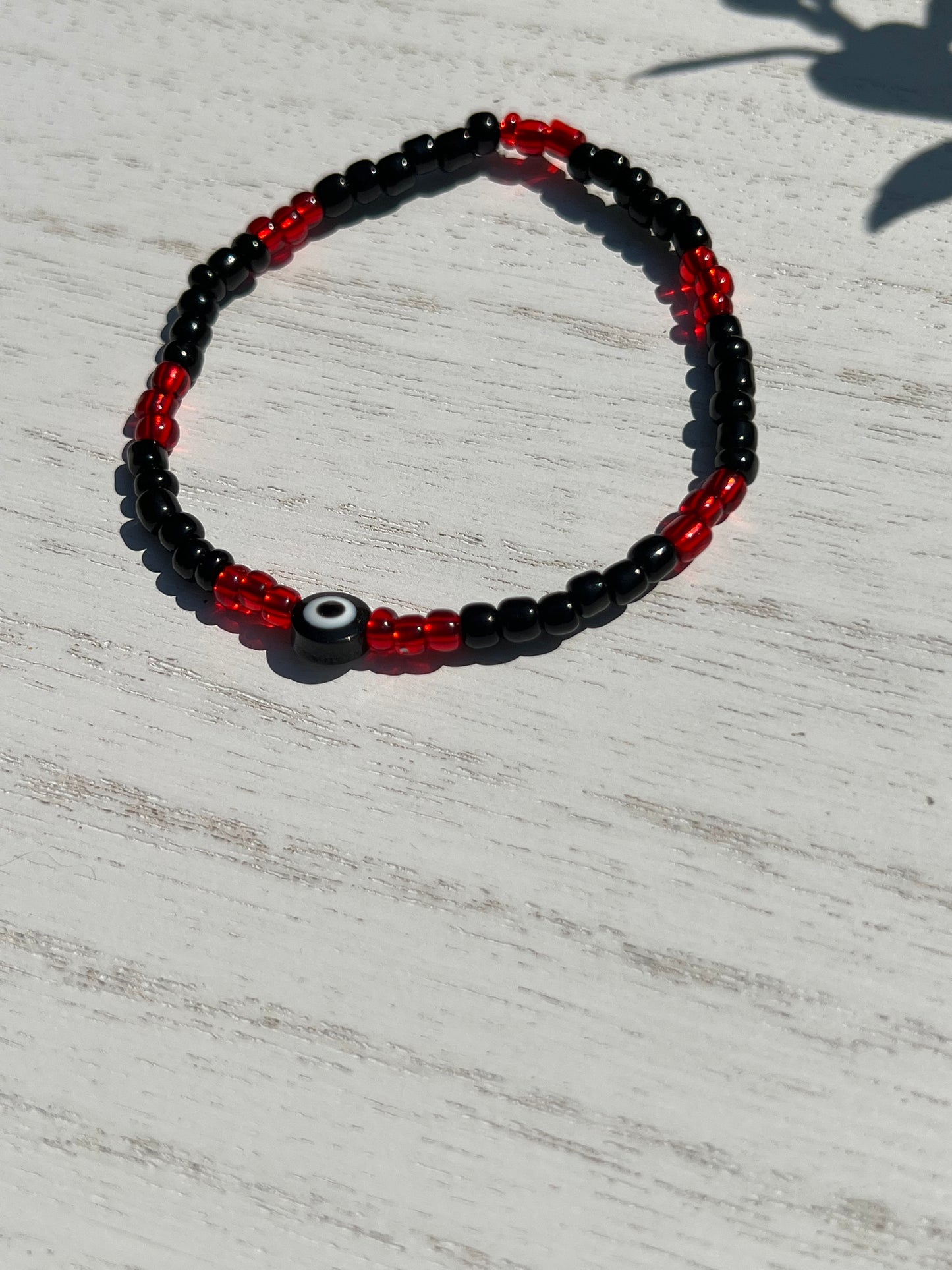 Mix Black Red Bead