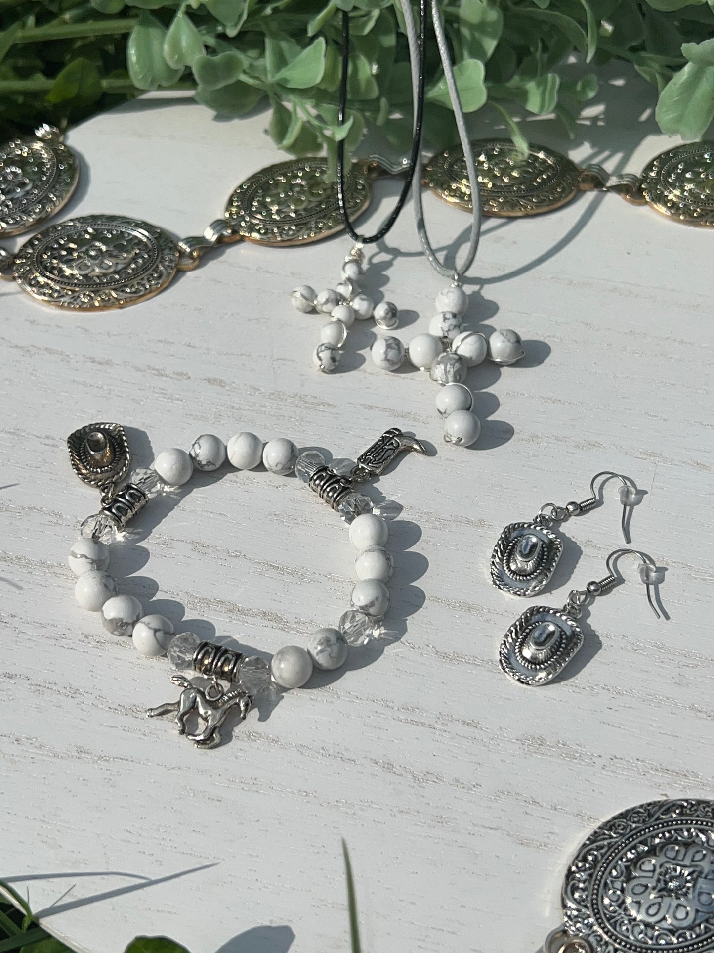 Howlite Set