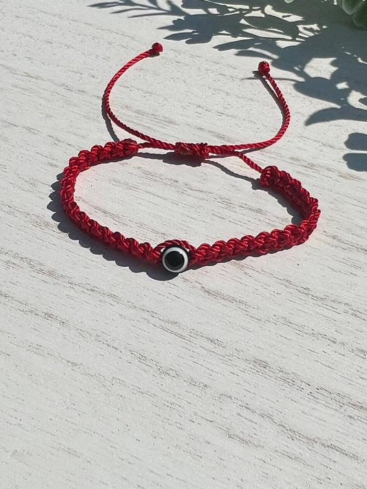 Red Thread Black OJO